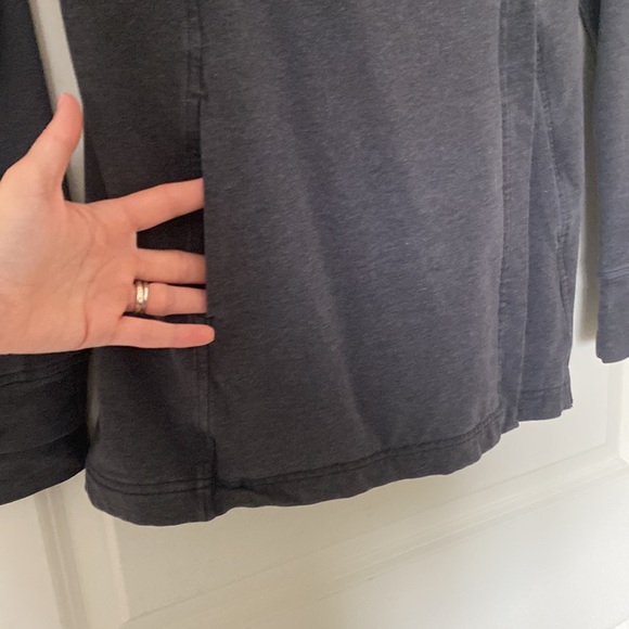 Lululemon Gratitude Grey Wrap Jacket Size 4 - Picture 5 of 10